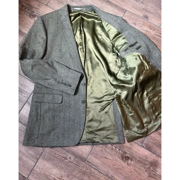 Charles Tyrwhitt Green‎ Herringbone Wool/Cashmere Blend Suit Jacket Size 44L - Picture 3 of 8